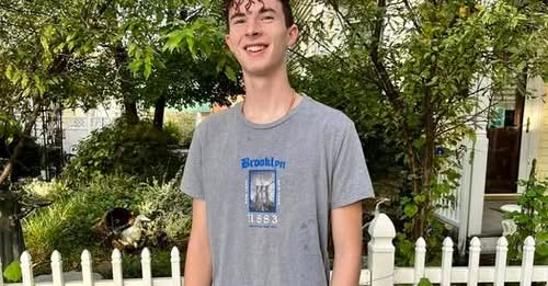 Mattix Sandifer, Southern Illinois Athlete and Gallatin County Graduate, Dies Unexpectedly; Community Mourns Loss