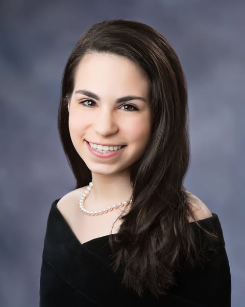 Dr. Alyssa Rose Lillian, 28, Dedicated Pediatric Resident at Johns Hopkins, Passes Away Peacefully at Home
