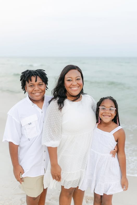 Alabama Community Mourns After Family of Four Found Dead in Apparent Murder-Suicide