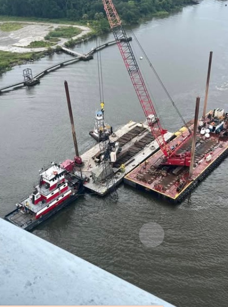Attention Savannahians: Talmadge Bridge Closed in Both Directions Following Crane Boom Strike
